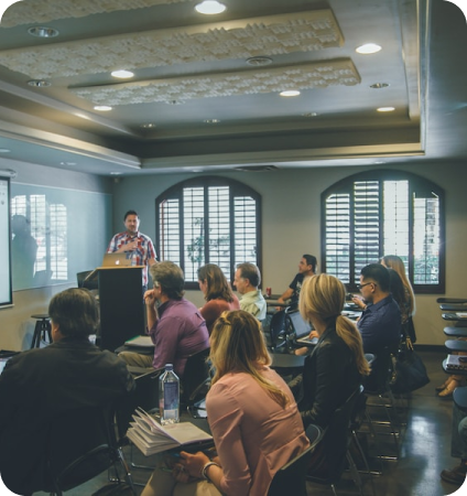 تصویر از شرکت کنندگان در نمایشگاه اصفهان